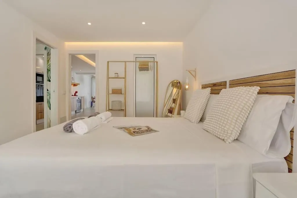 New - Amazing Apartment By The Beach Коральео