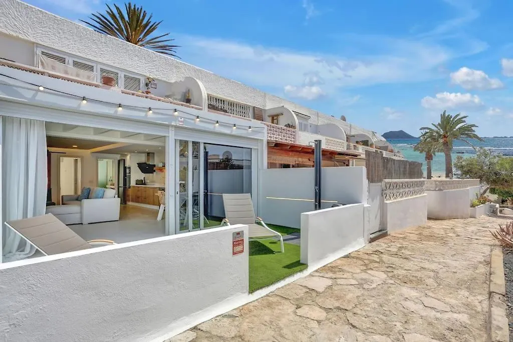 New - Amazing Apartment By The Beach Коральео 0*,
